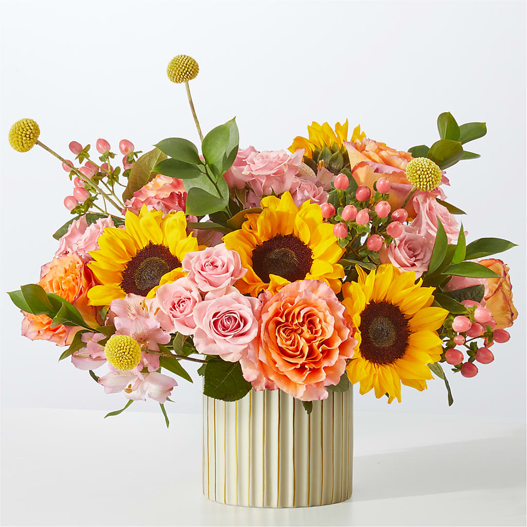 Sun's Out Bouquet – Colonial Nursery Garden Center, Ladysmith WI