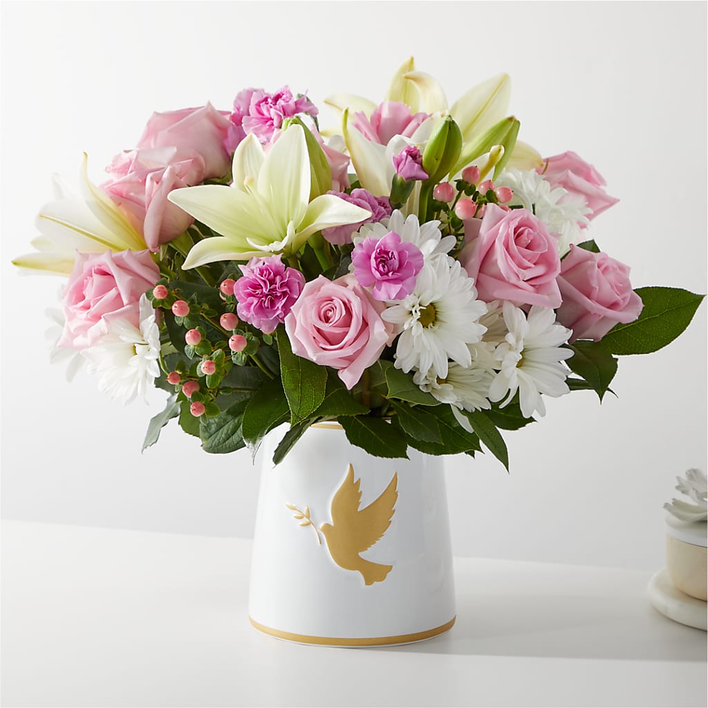 Meaningful Memories Bouquet – Colonial Nursery Garden Center, Ladysmith WI