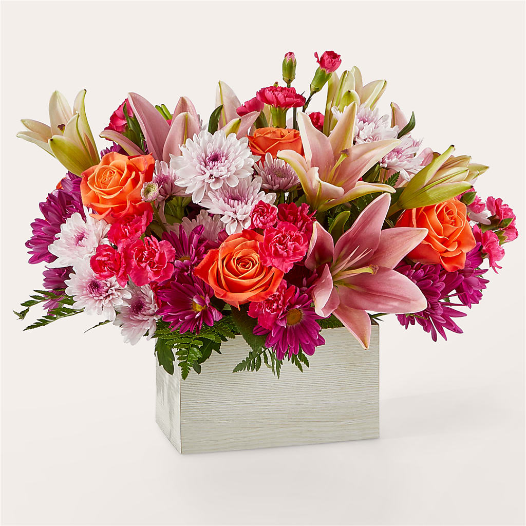 Light of My Life Box Bouquet – Colonial Nursery Garden Center, Ladysmith WI