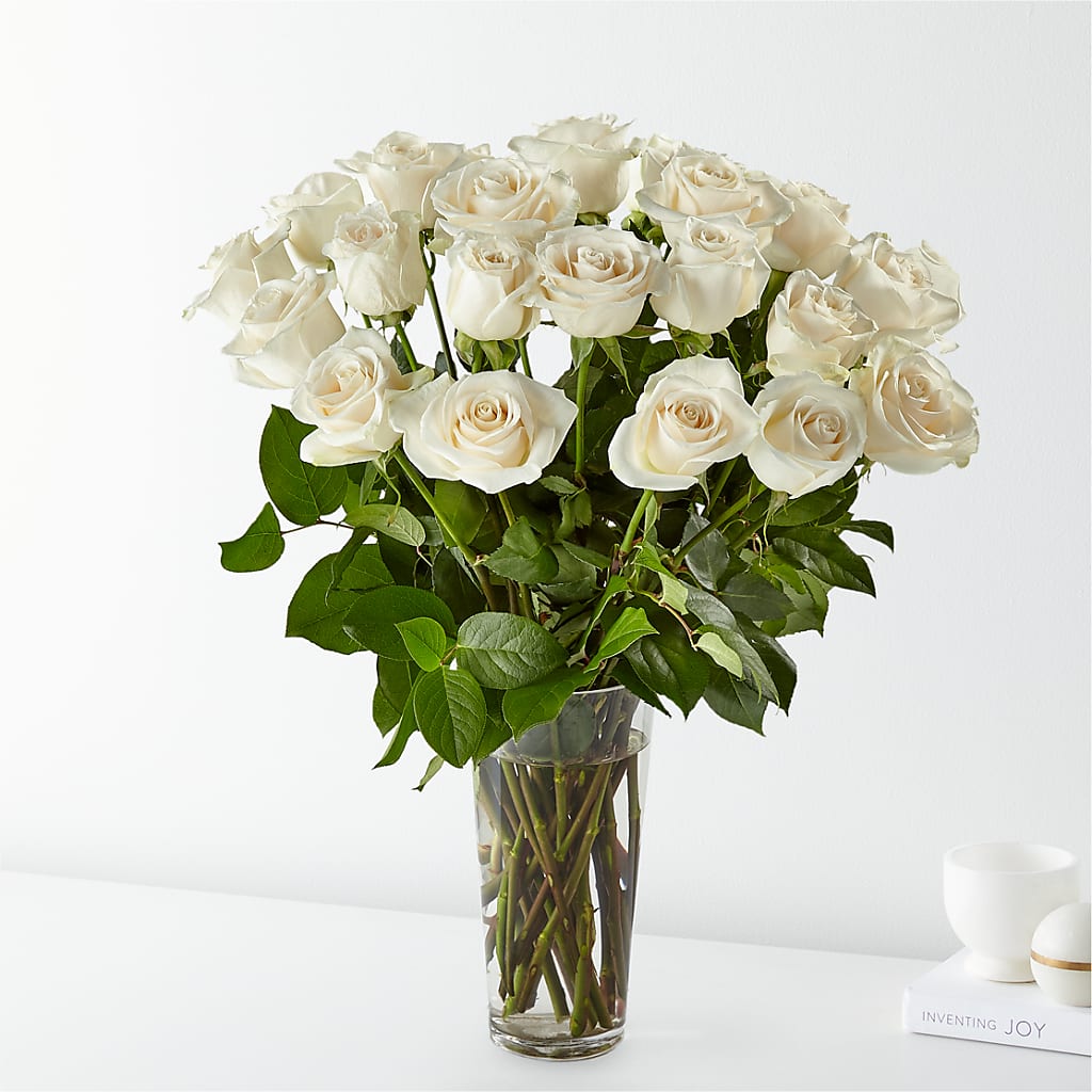 Long Stem White Rose Bouquet – Colonial Nursery Garden Center, Ladysmith WI