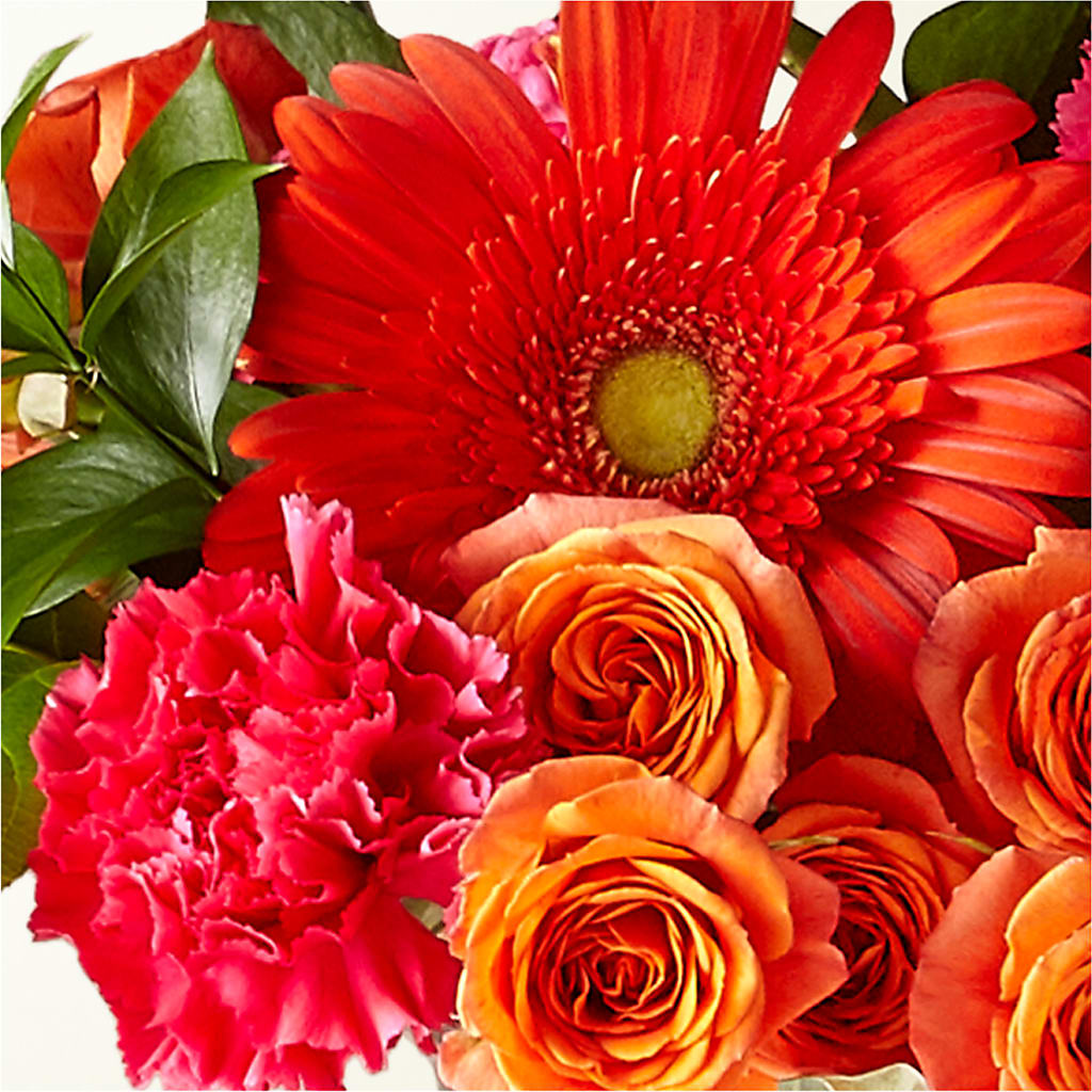 Florist Designed Mixed Bouquet – Colonial Nursery Garden Center, Ladysmith WI