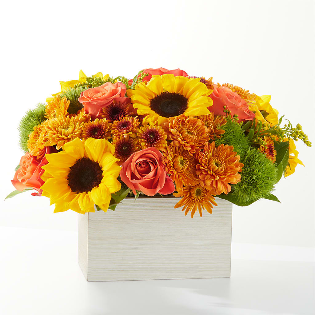 Farmer’s Market Stroll Bouquet – Colonial Nursery Garden Center, Ladysmith WI