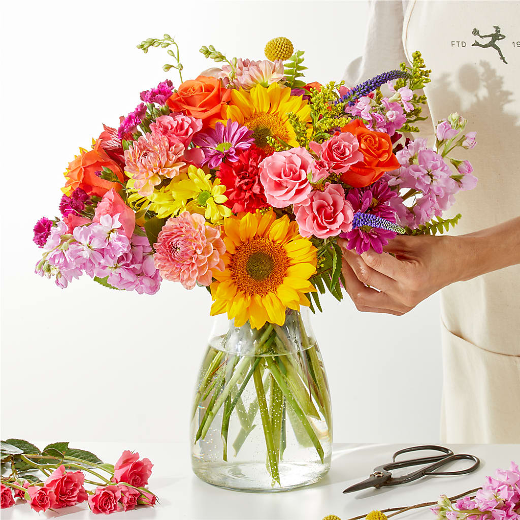Cue the Confetti - A Florist Original – Colonial Nursery Garden Center, Ladysmith WI