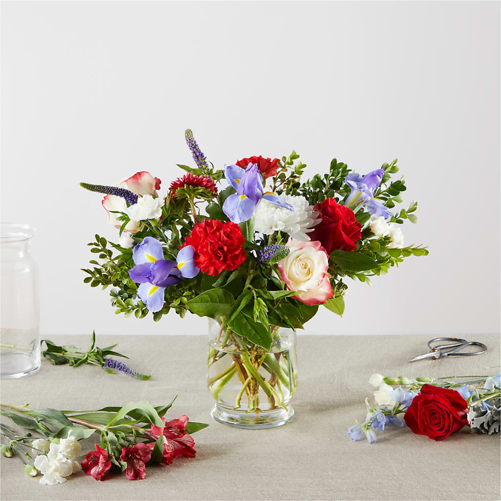 Star Spangled - A Florist Original – Colonial Nursery Garden Center, Ladysmith WI