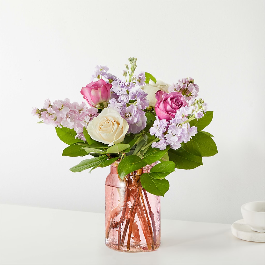 Springtime Spritz Bouquet – Colonial Nursery Garden Center, Ladysmith WI