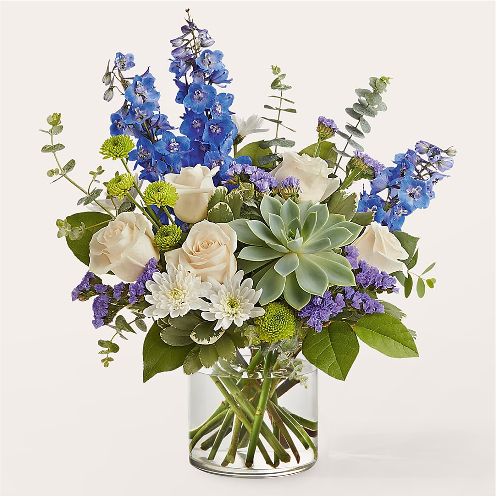 Cerulean Waves Bouquet – Colonial Nursery Garden Center, Ladysmith WI