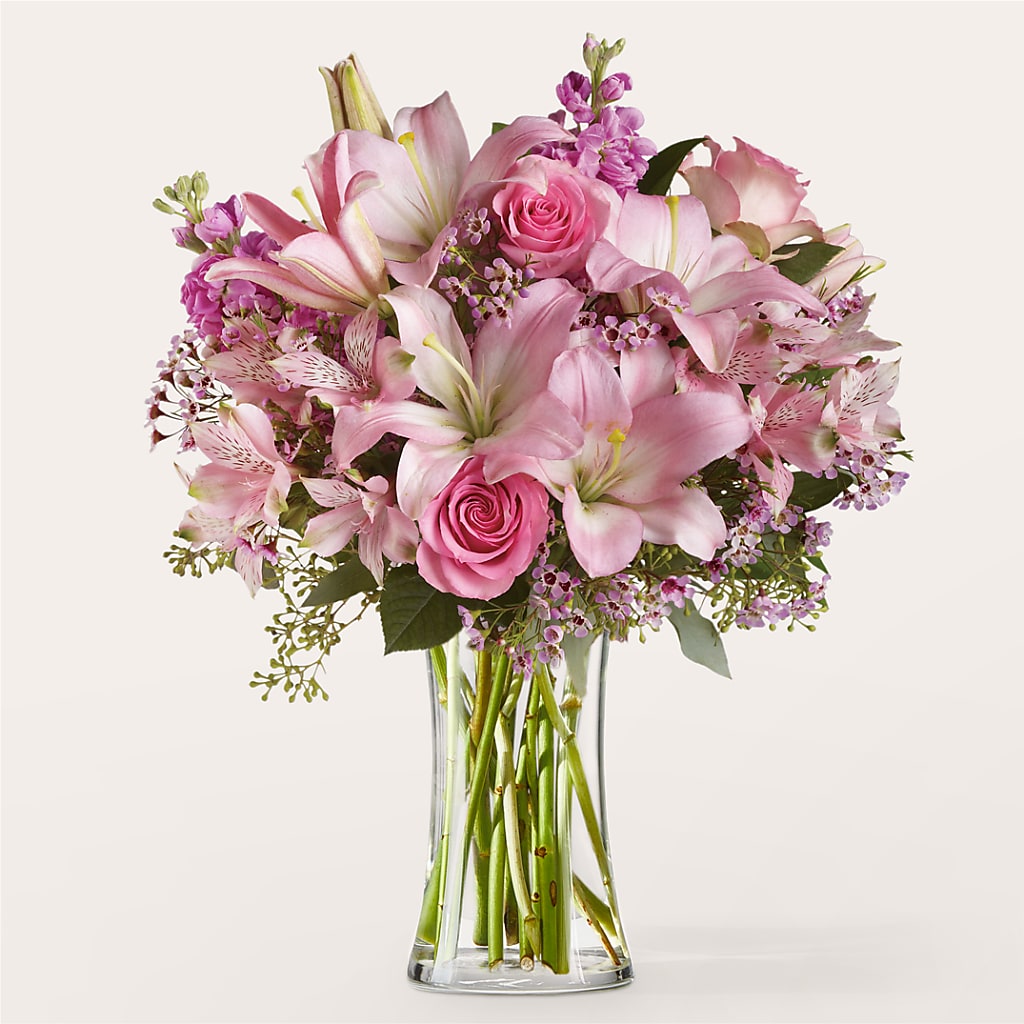 Gentle Gesture Bouquet – Colonial Nursery Garden Center, Ladysmith WI