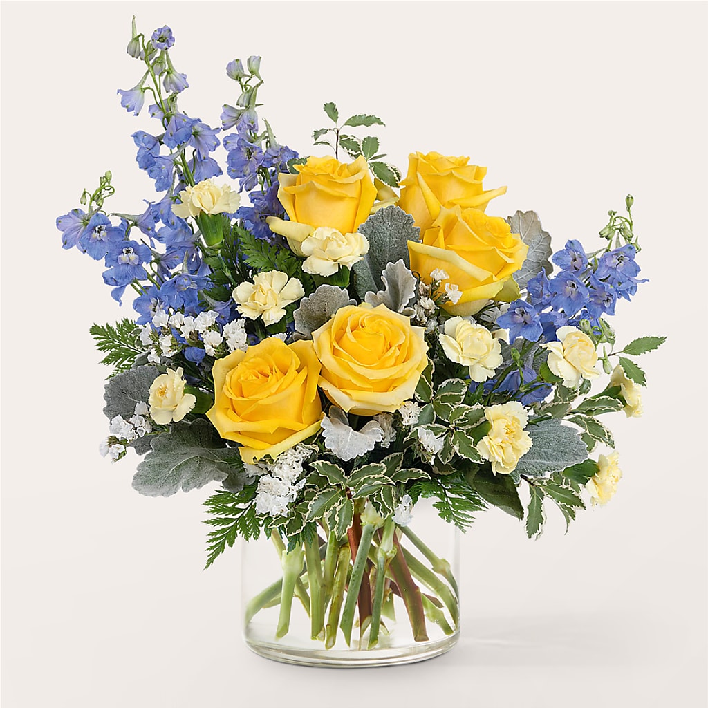 Butterfly Wings Bouquet – Colonial Nursery Garden Center, Ladysmith WI