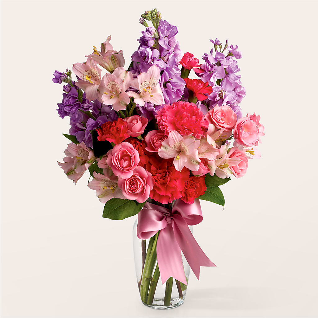 Main Character Bouquet – Colonial Nursery Garden Center, Ladysmith WI