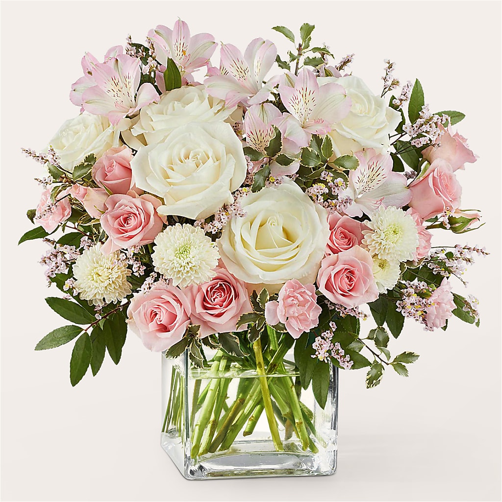 Day Made Bouquet – Colonial Nursery Garden Center, Ladysmith WI