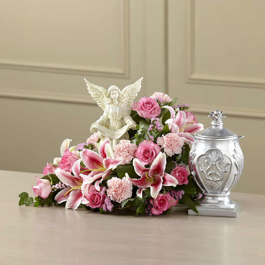 Divinity Arrangement – Colonial Nursery Garden Center, Ladysmith WI