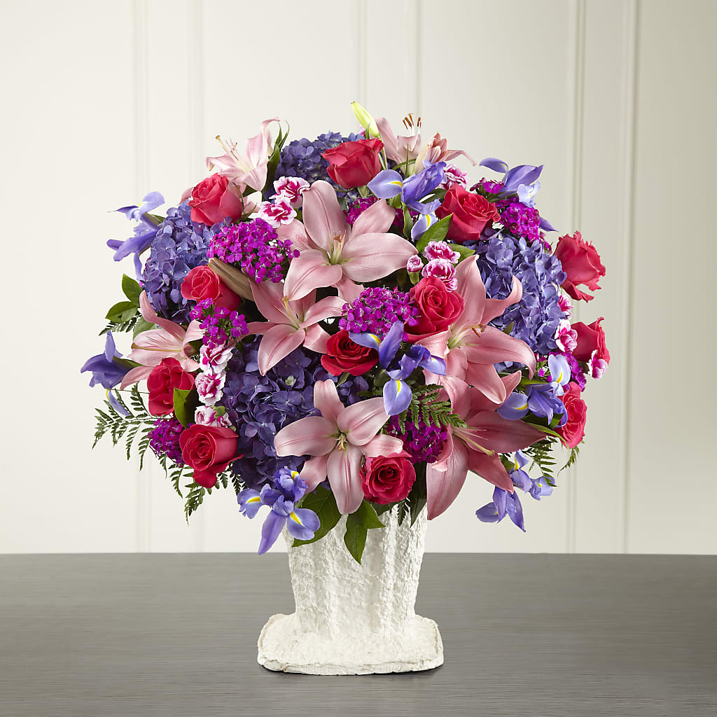 We Fondly Remember Arrangement – Colonial Nursery Garden Center, Ladysmith WI