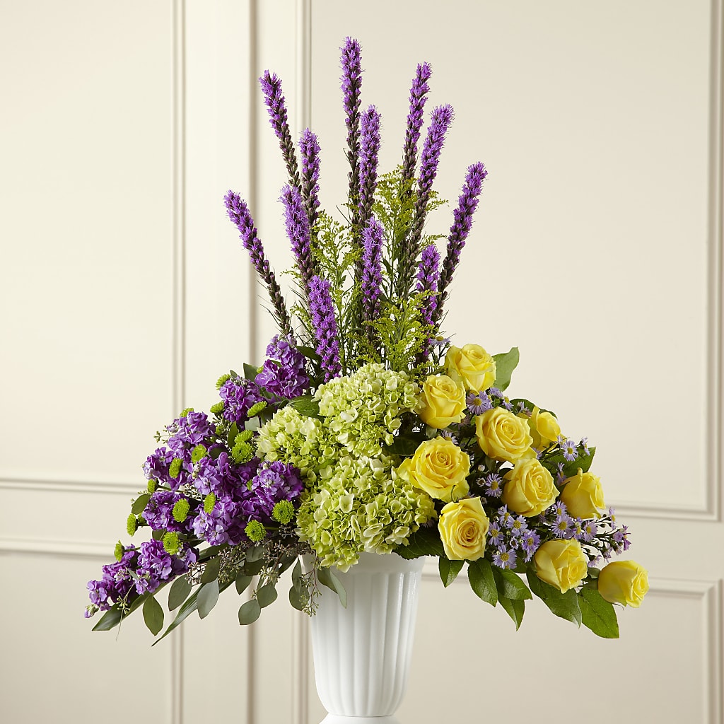 Affection Arrangement – Colonial Nursery Garden Center, Ladysmith WI