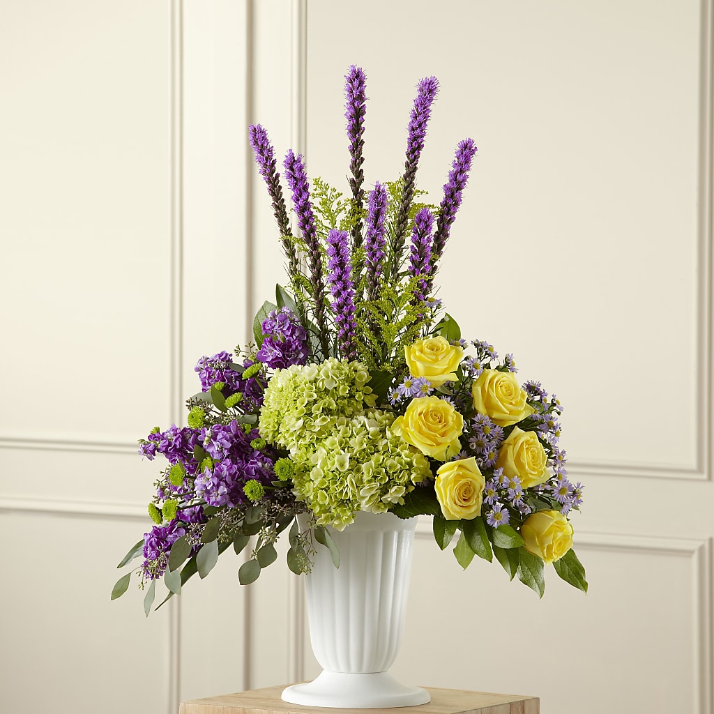 Affection Arrangement – Colonial Nursery Garden Center, Ladysmith WI