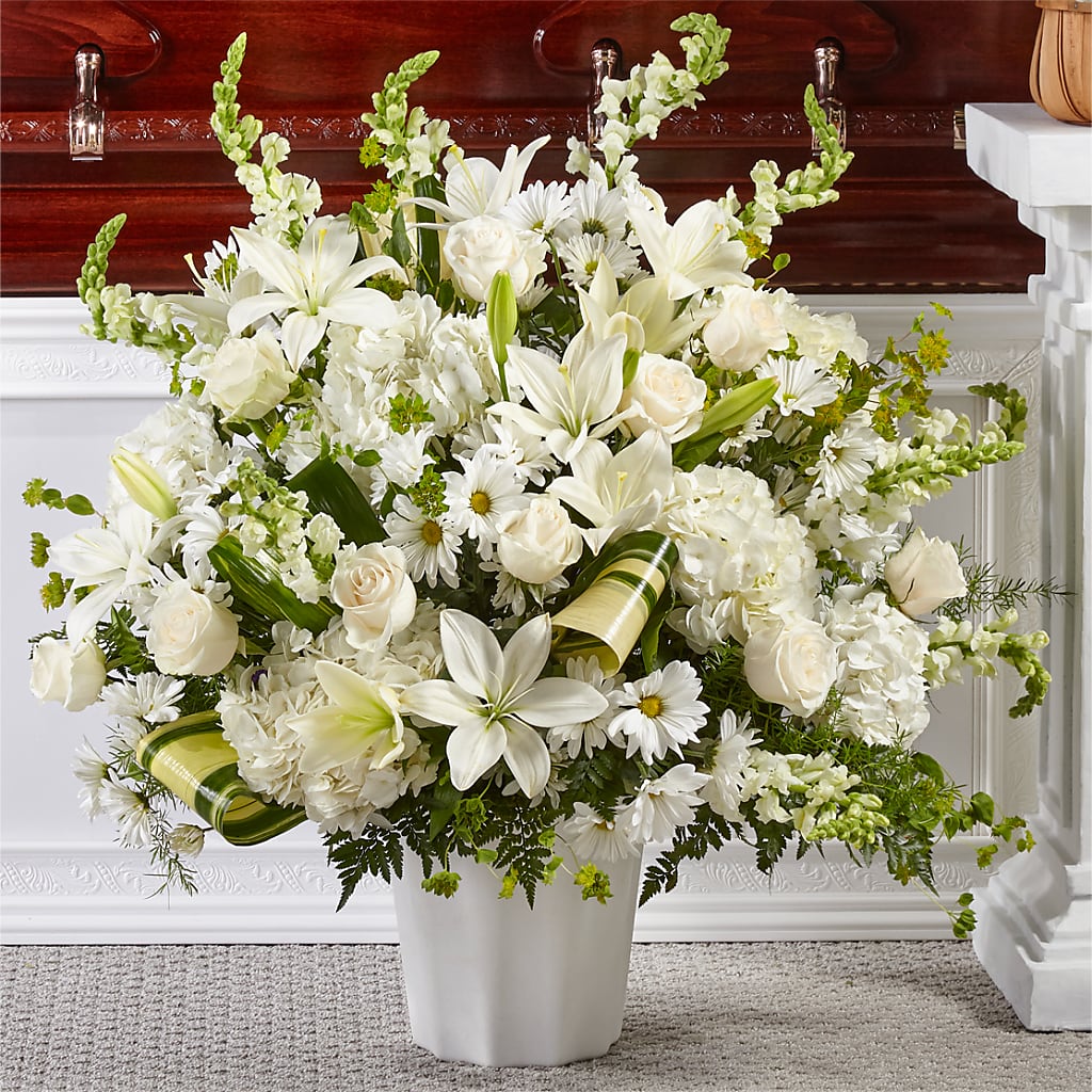 Thoughts of Tranquility Floor Basket – Colonial Nursery Garden Center, Ladysmith WI
