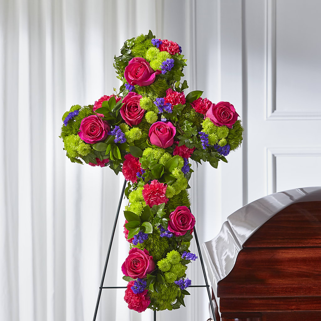 Tribute Rose Floral Cross – Colonial Nursery Garden Center, Ladysmith WI
