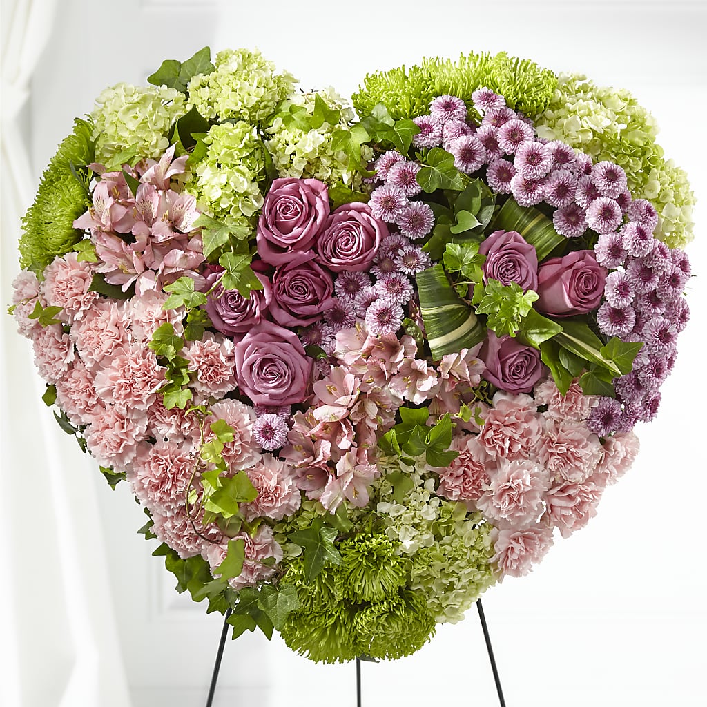 Heartwarming Standing Heart – Colonial Nursery Garden Center, Ladysmith WI
