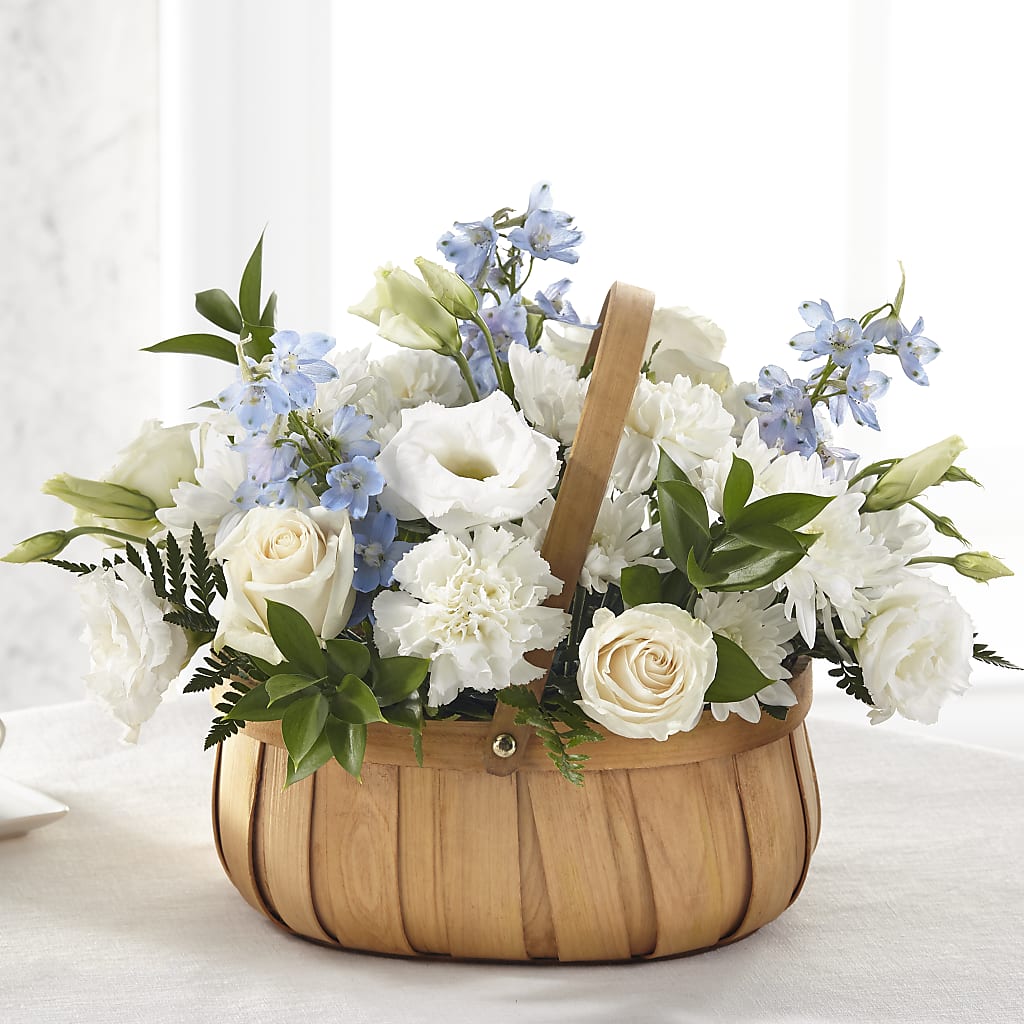 Sincerely Heartfelt Basket – Colonial Nursery Garden Center, Ladysmith WI