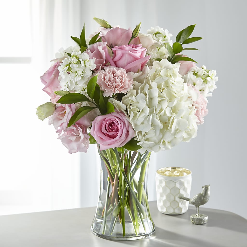 Guiding Grace Bouquet – Colonial Nursery Garden Center, Ladysmith WI