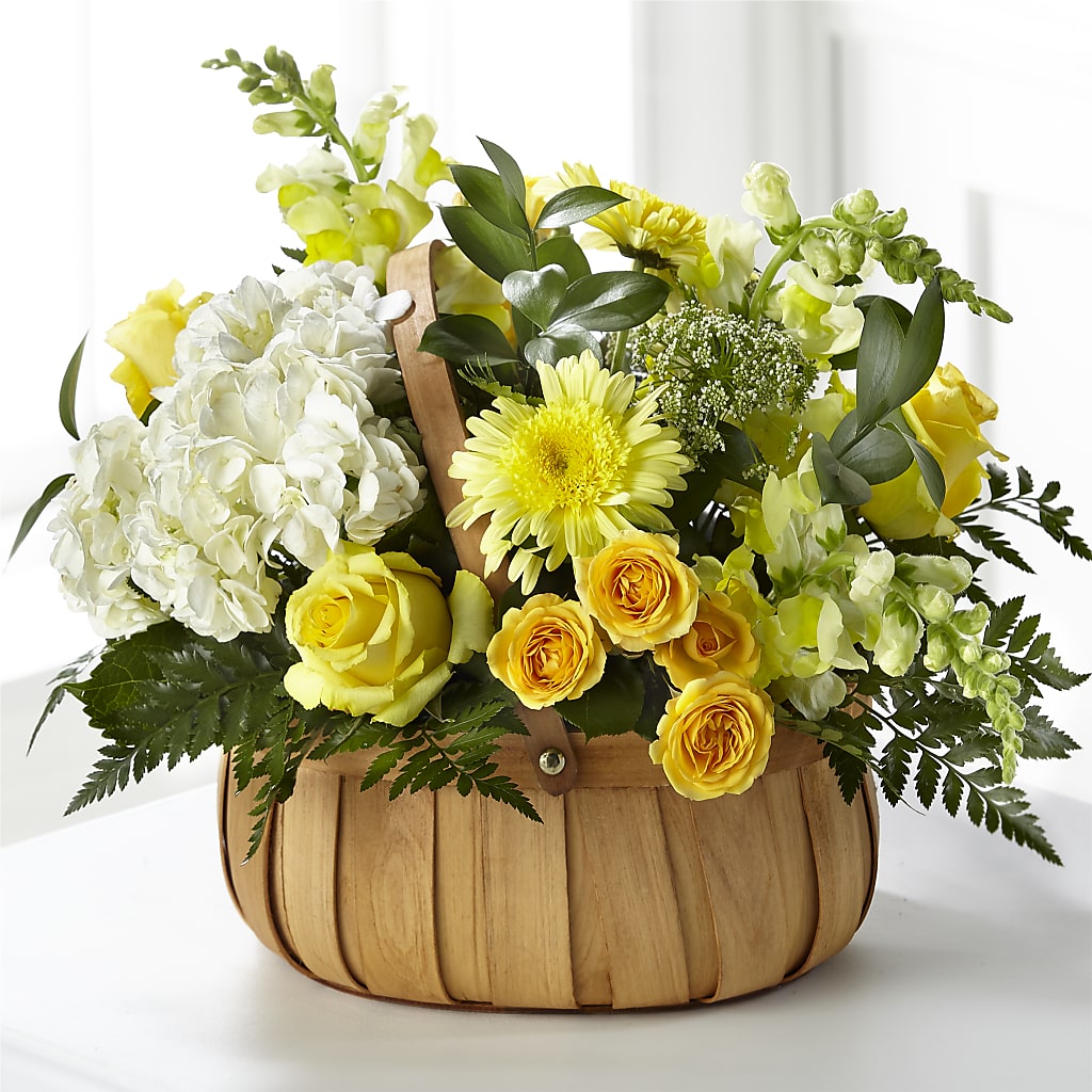 Rustic Remembrance Basket – Colonial Nursery Garden Center, Ladysmith WI