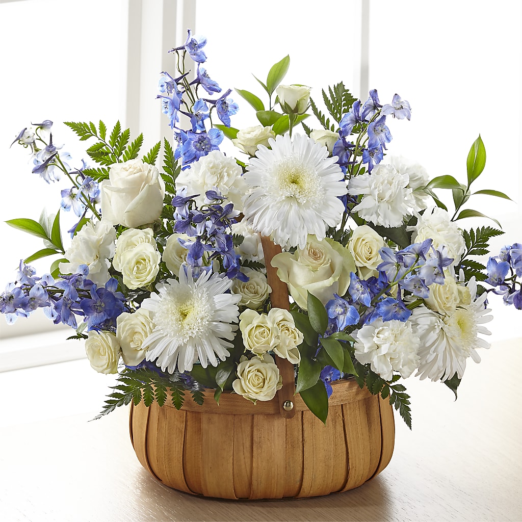 Harmony & Grace Basket – Colonial Nursery Garden Center, Ladysmith WI
