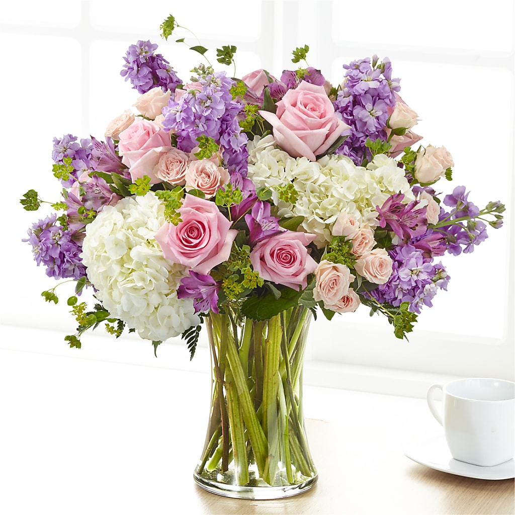 Shared Sentiment Bouquet – Colonial Nursery Garden Center, Ladysmith WI