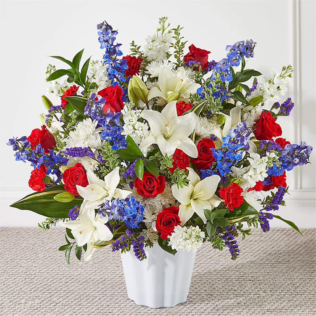 Consoled Floor Basket – Colonial Nursery Garden Center, Ladysmith WI