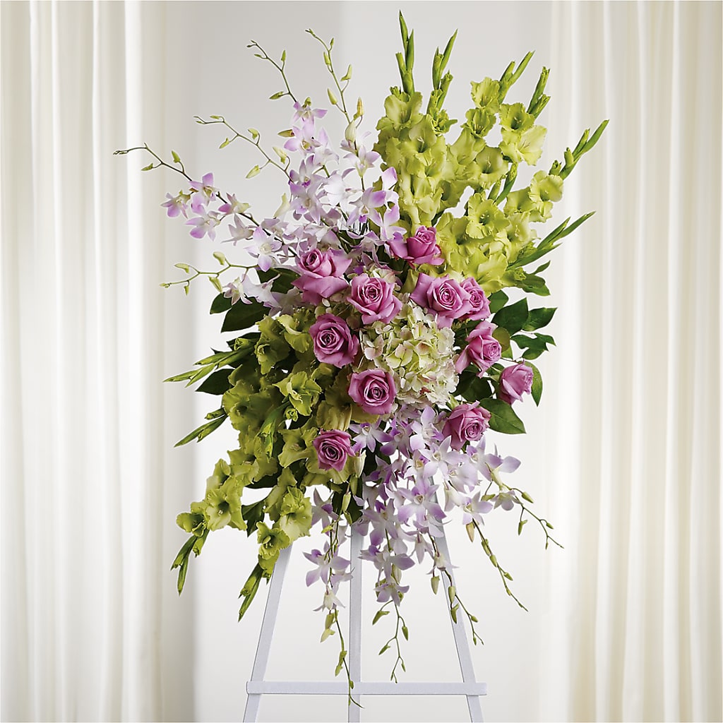 Lasting Legacy Standing Spray – Colonial Nursery Garden Center, Ladysmith WI