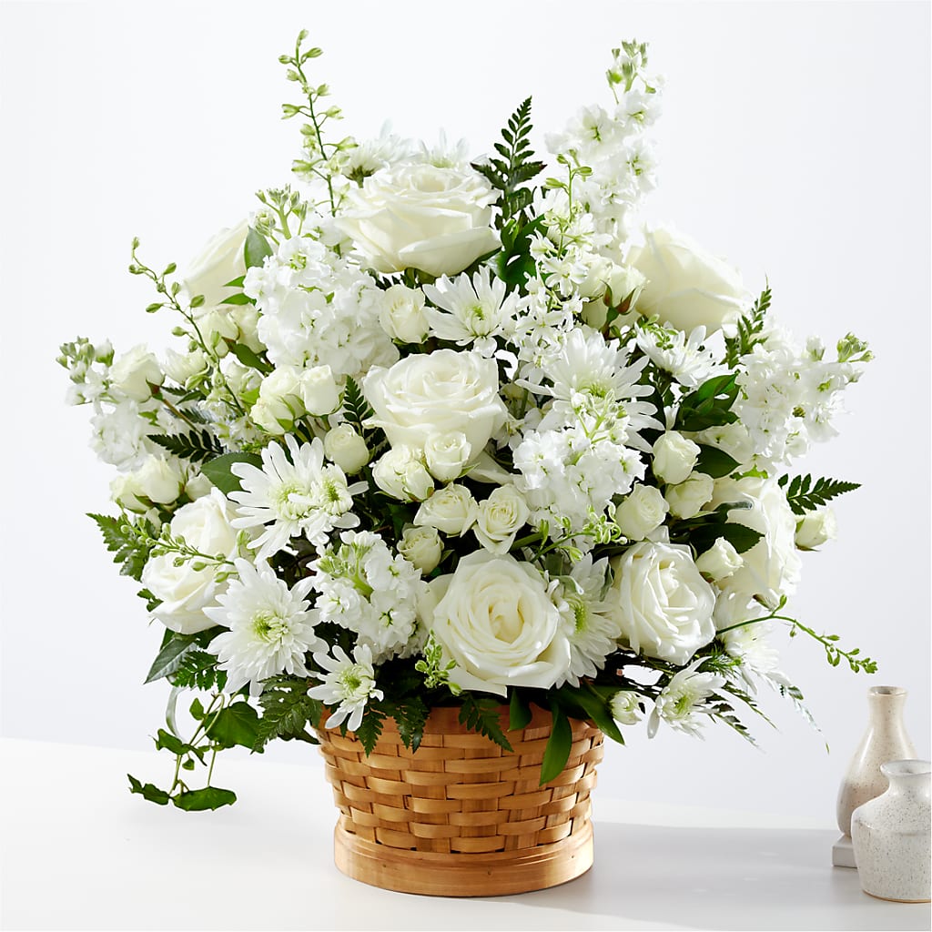 Heartfelt Condolences Arrangement – Colonial Nursery Garden Center, Ladysmith WI
