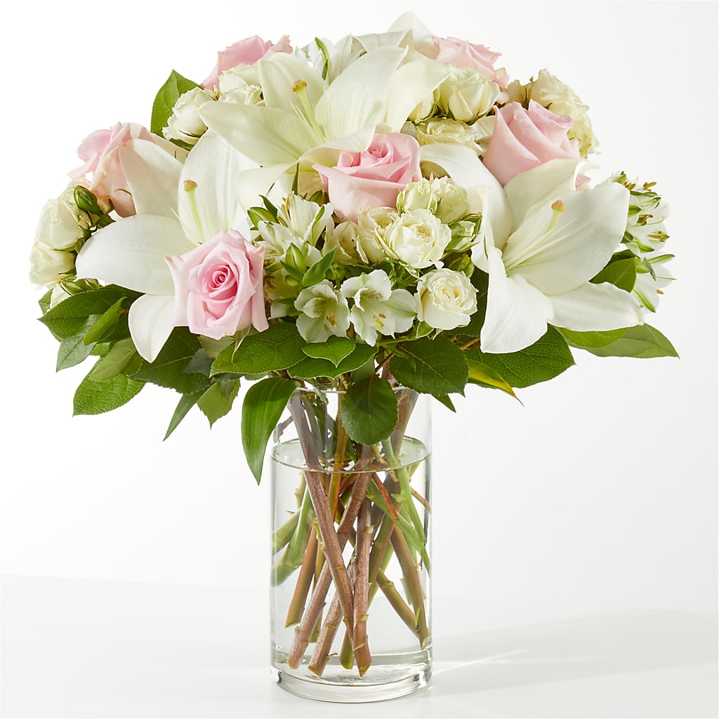 Kindhearted Bouquet – Colonial Nursery Garden Center, Ladysmith WI