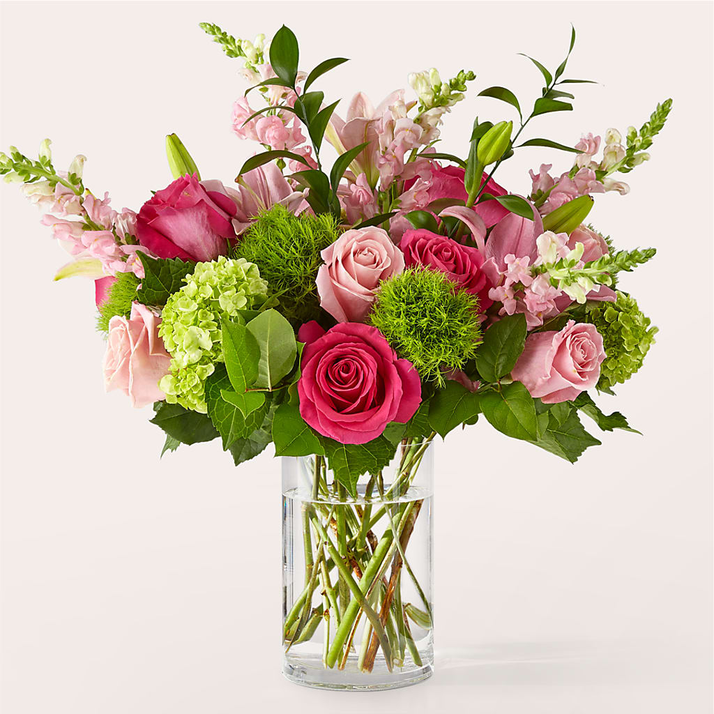 Fit for a Queen Luxury Bouquet – Colonial Nursery Garden Center, Ladysmith WI