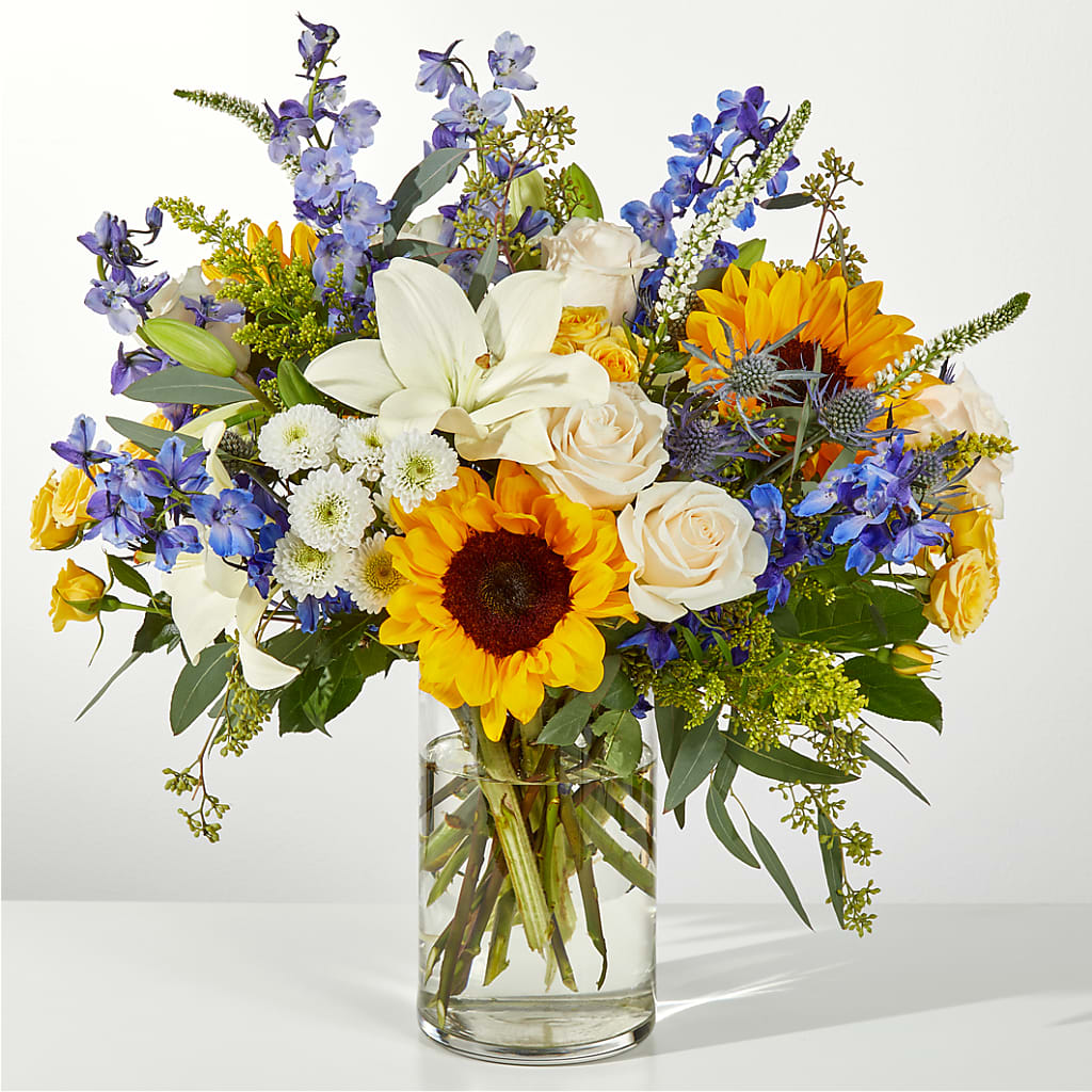 Wonderfully Sunny Bouquet – Colonial Nursery Garden Center, Ladysmith WI
