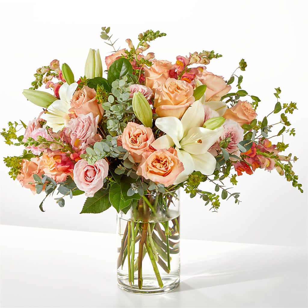Grapefruit Splash Bouquet – Colonial Nursery Garden Center, Ladysmith WI