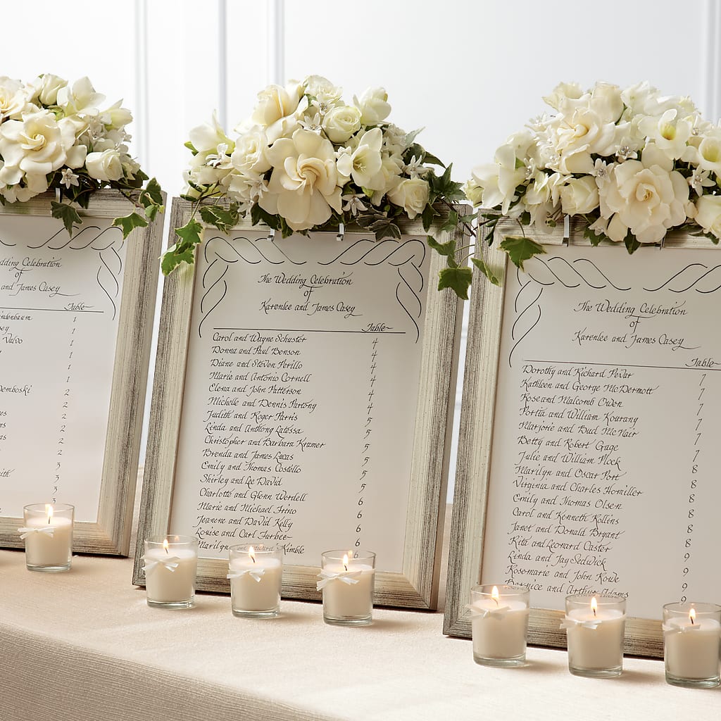 Colonnade Frame Décor – Colonial Nursery Garden Center, Ladysmith WI
