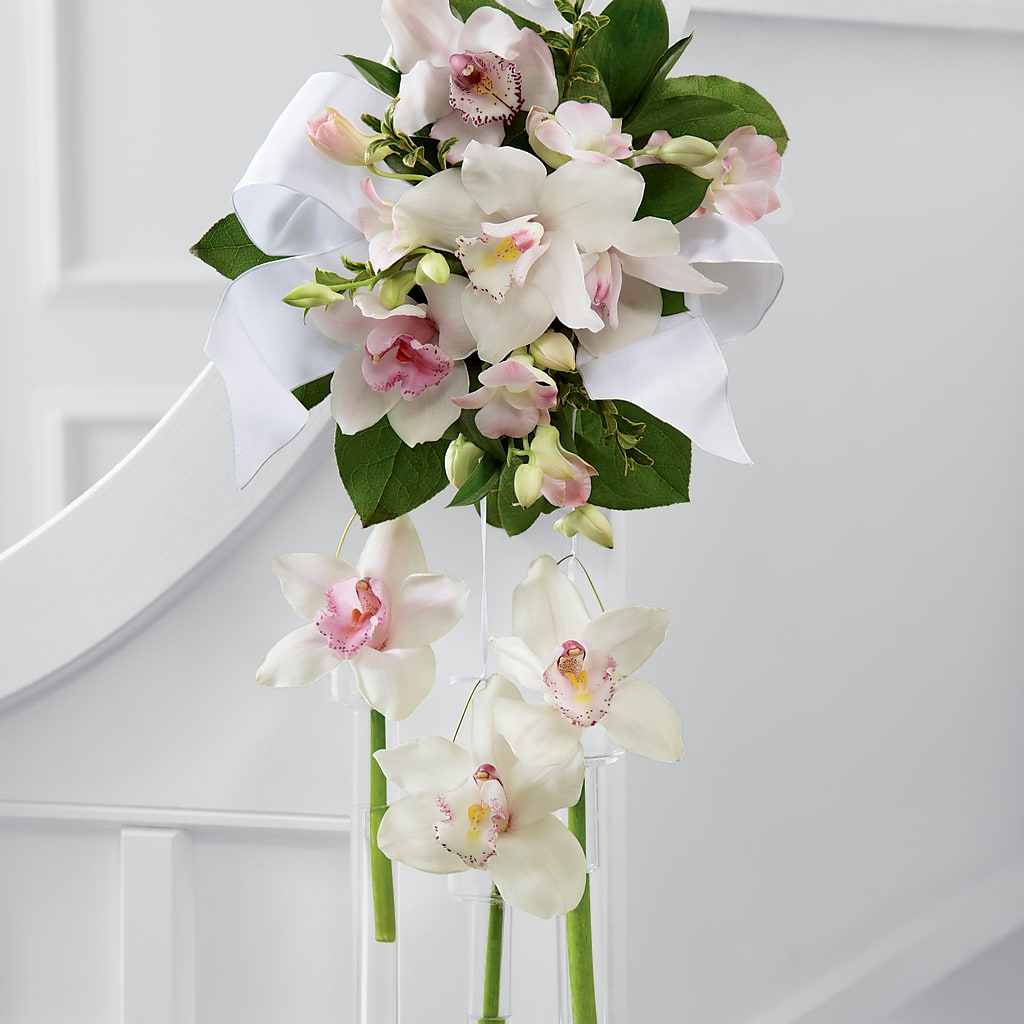 Perfect Entrance Pew Arrangement – Colonial Nursery Garden Center, Ladysmith WI