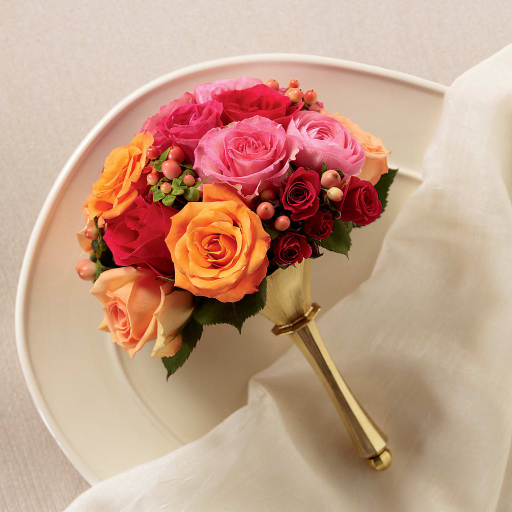 Bright Promise Bouquet – Colonial Nursery Garden Center, Ladysmith WI