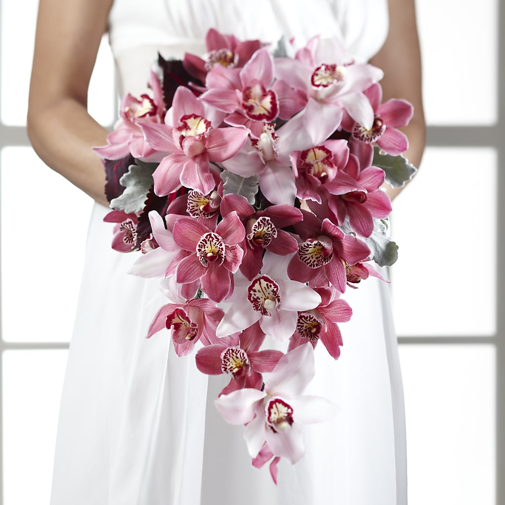 Pink Mink Bouquet – Colonial Nursery Garden Center, Ladysmith WI