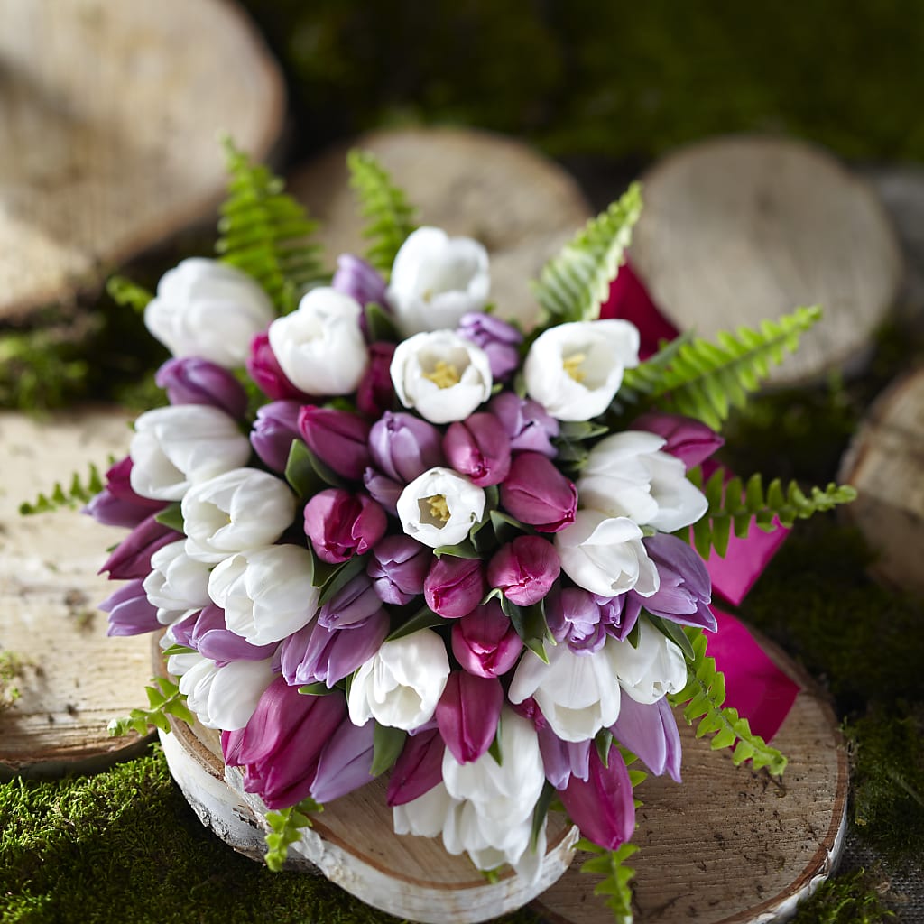 Steal My Heart Bouquet – Colonial Nursery Garden Center, Ladysmith WI