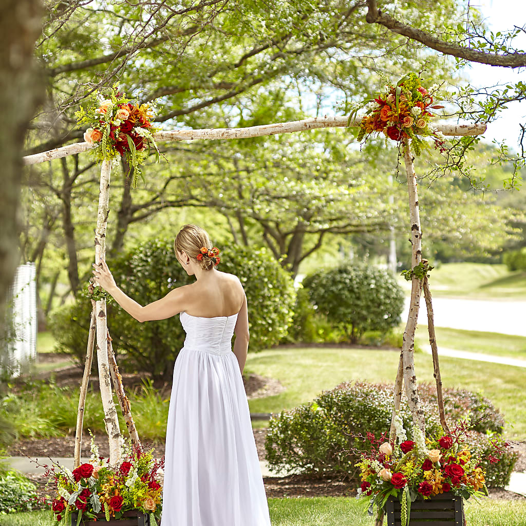 Arbor of Love Archway – Colonial Nursery Garden Center, Ladysmith WI