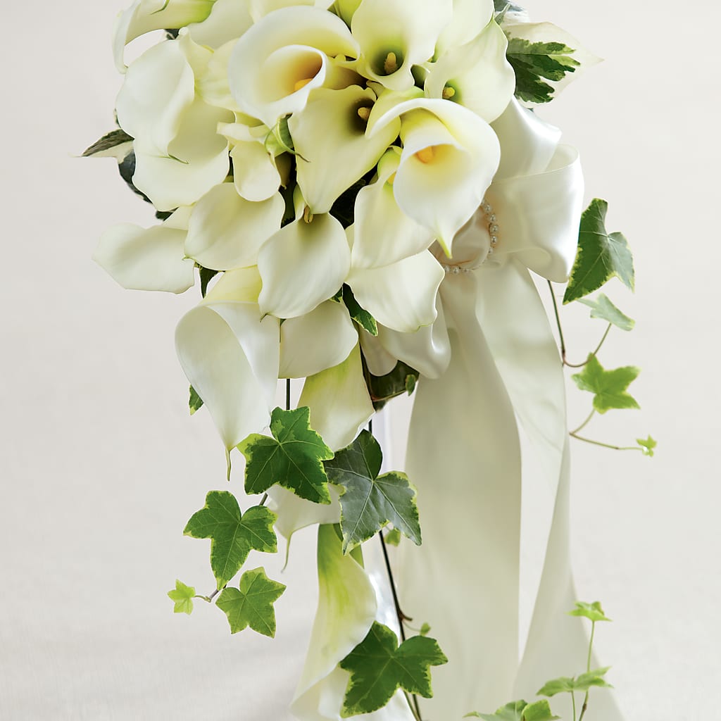 White Chapel Bouquet – Colonial Nursery Garden Center, Ladysmith WI