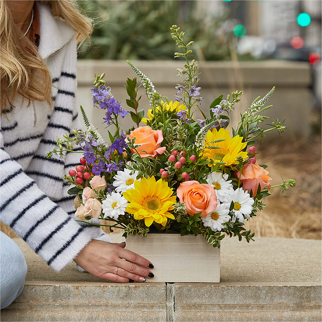 The Good Life Bouquet –  Colonial Nursery Garden Center, Ladysmith WI