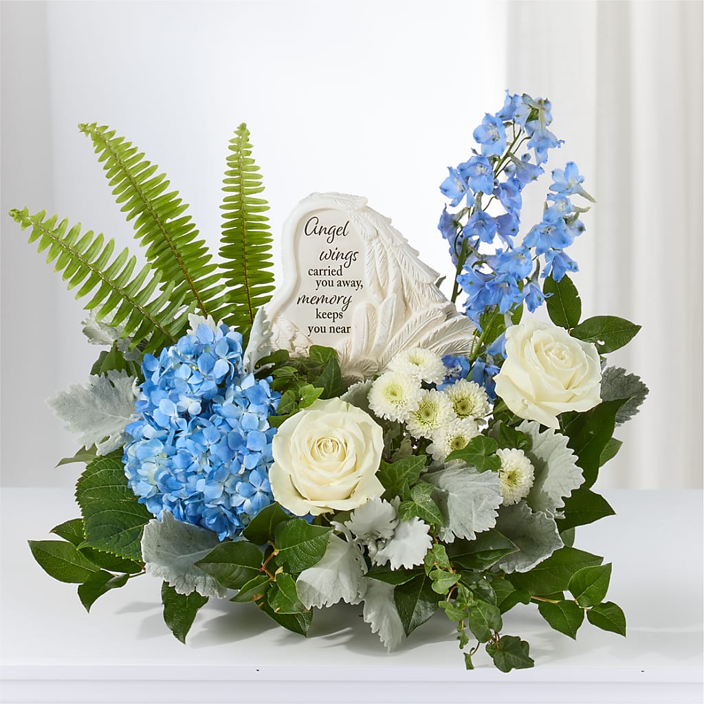 Dearest Arrangement –  Colonial Nursery Garden Center, Ladysmith WI