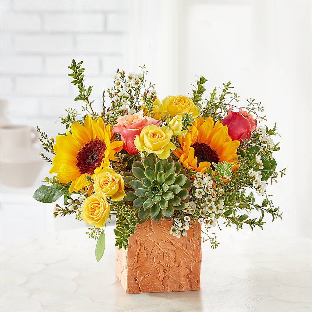 Sunflower Season Bouquet –  Colonial Nursery Garden Center, Ladysmith WI