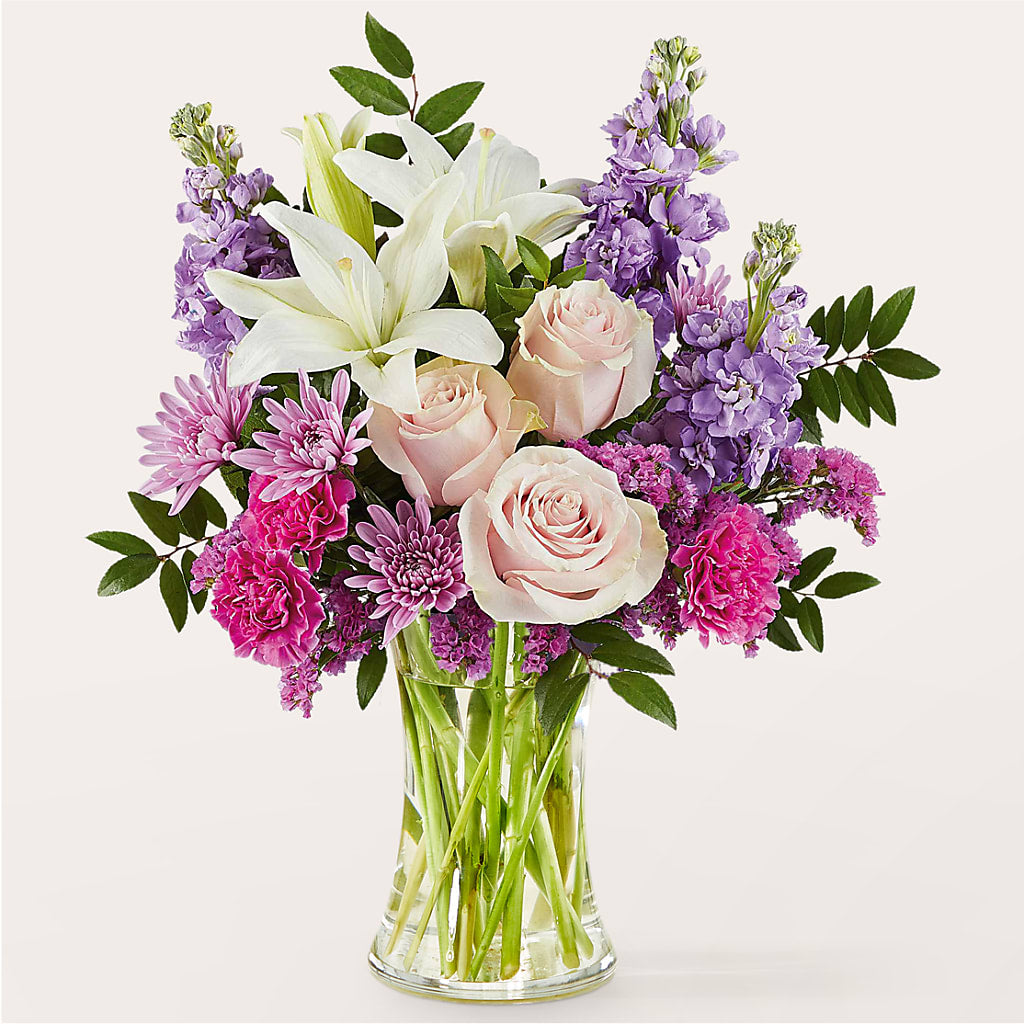 High Tea Bouquet –  Colonial Nursery Garden Center, Ladysmith WI