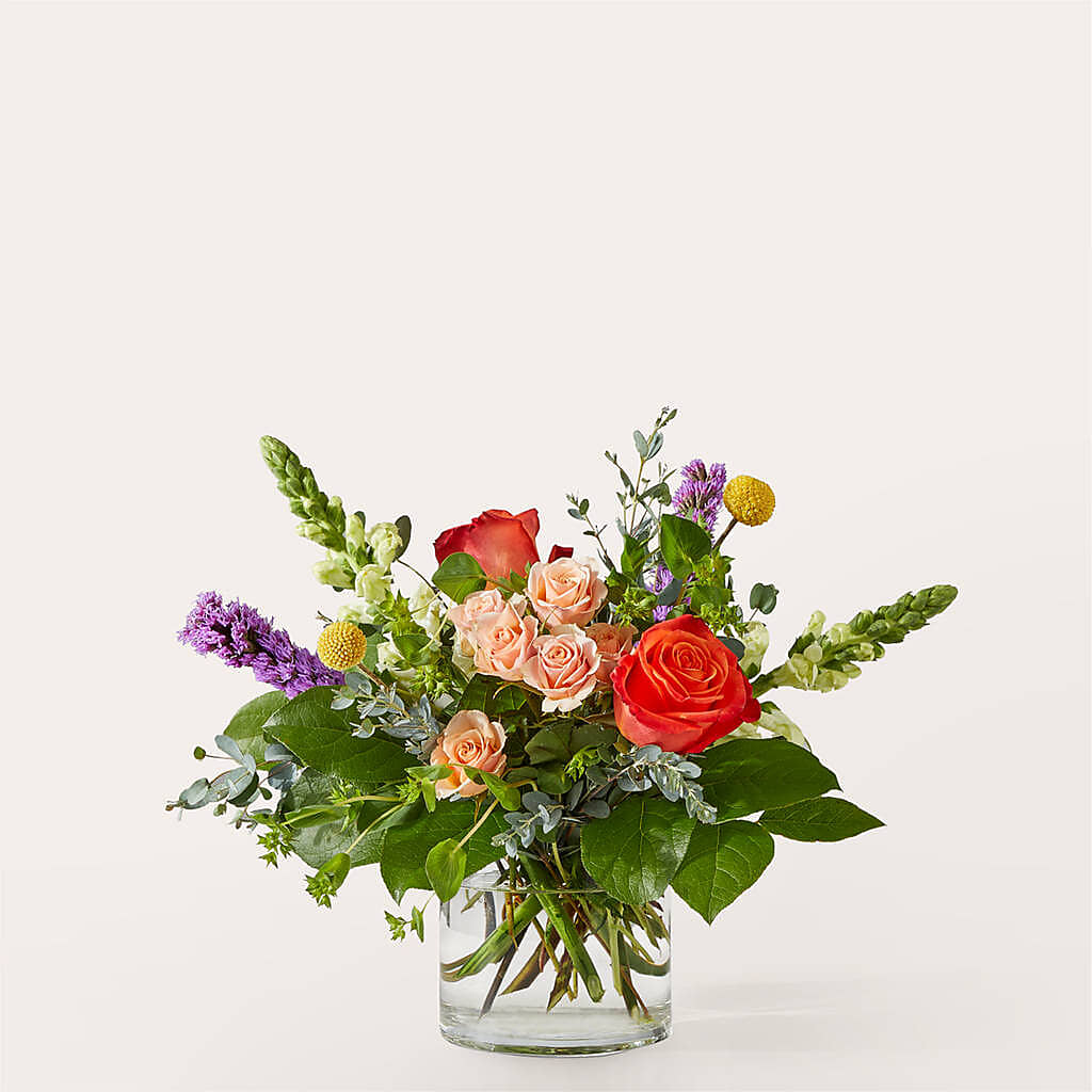 The Standout Bouquet –  Colonial Nursery Garden Center, Ladysmith WI