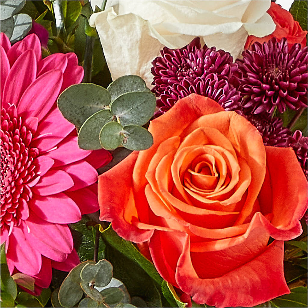 Smell the Roses Bouquet –  Colonial Nursery Garden Center, Ladysmith WI