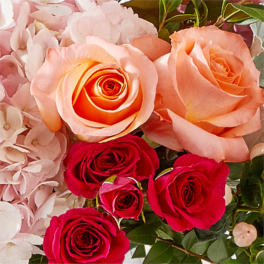 Glitz & Glam Bouquet –  Colonial Nursery Garden Center, Ladysmith WI