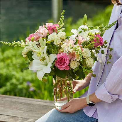 Fondly Bouquet –  Colonial Nursery Garden Center, Ladysmith WI