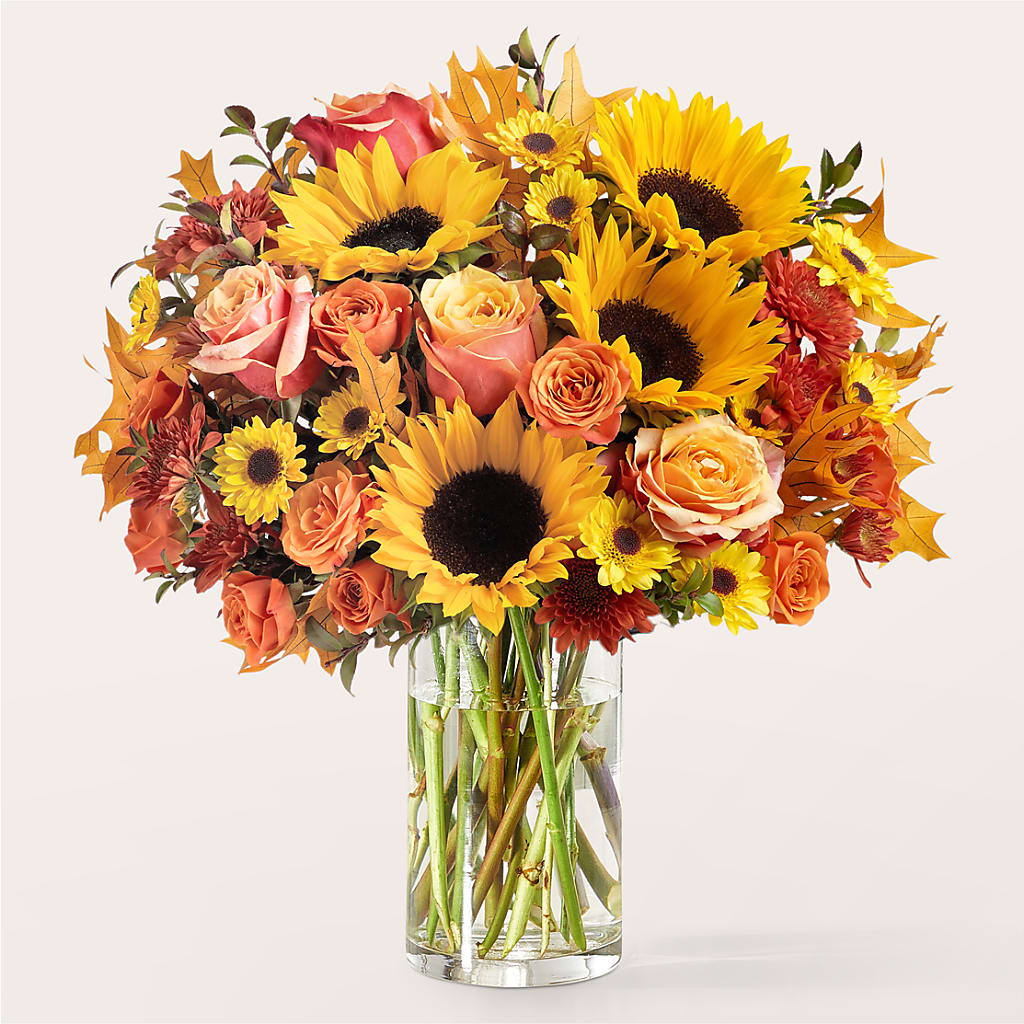 Fluttering Foliage Bouquet –  Colonial Nursery Garden Center, Ladysmith WI