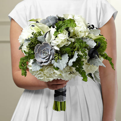 Sweet Innocence Bouquet –  Colonial Nursery Garden Center, Ladysmith WI